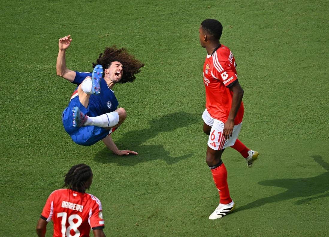 塞维利亚险胜马赛，恩昆库完成帽子戏法