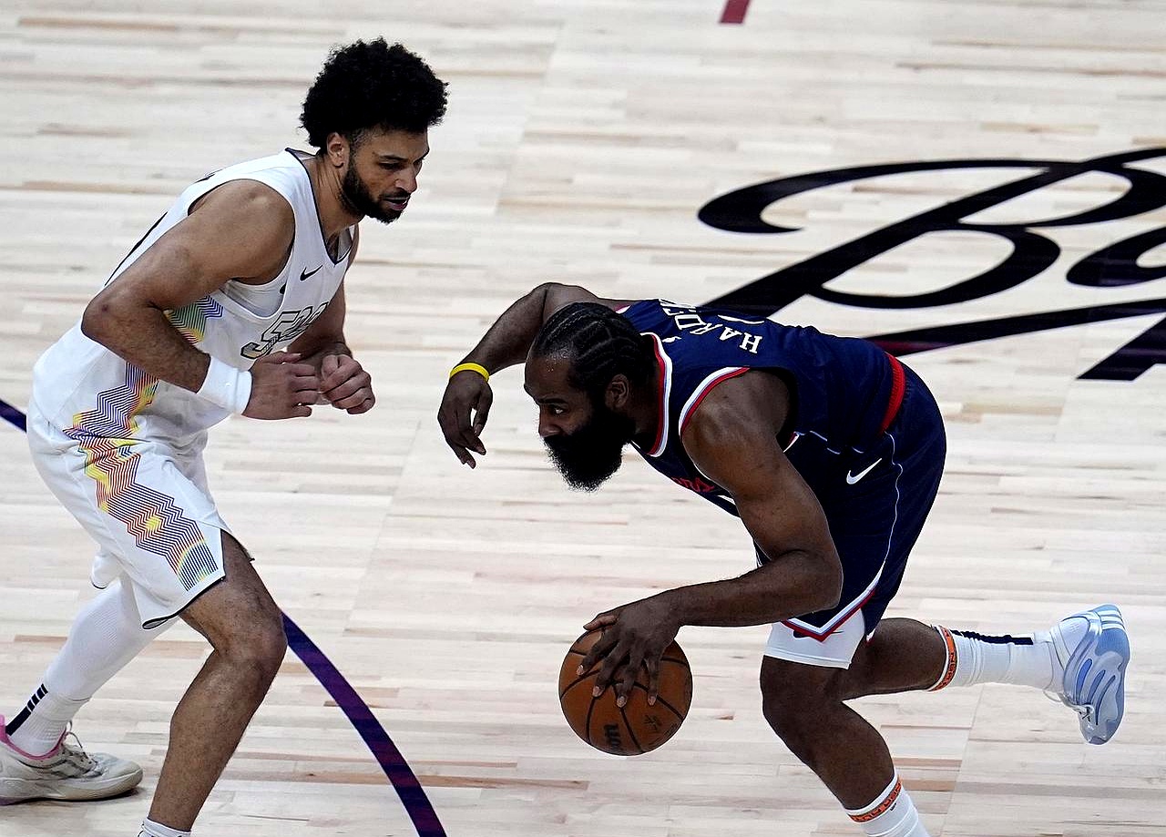 国王横扫奇才,哈登制霸全场 国王横扫奇才,哈登制霸全场