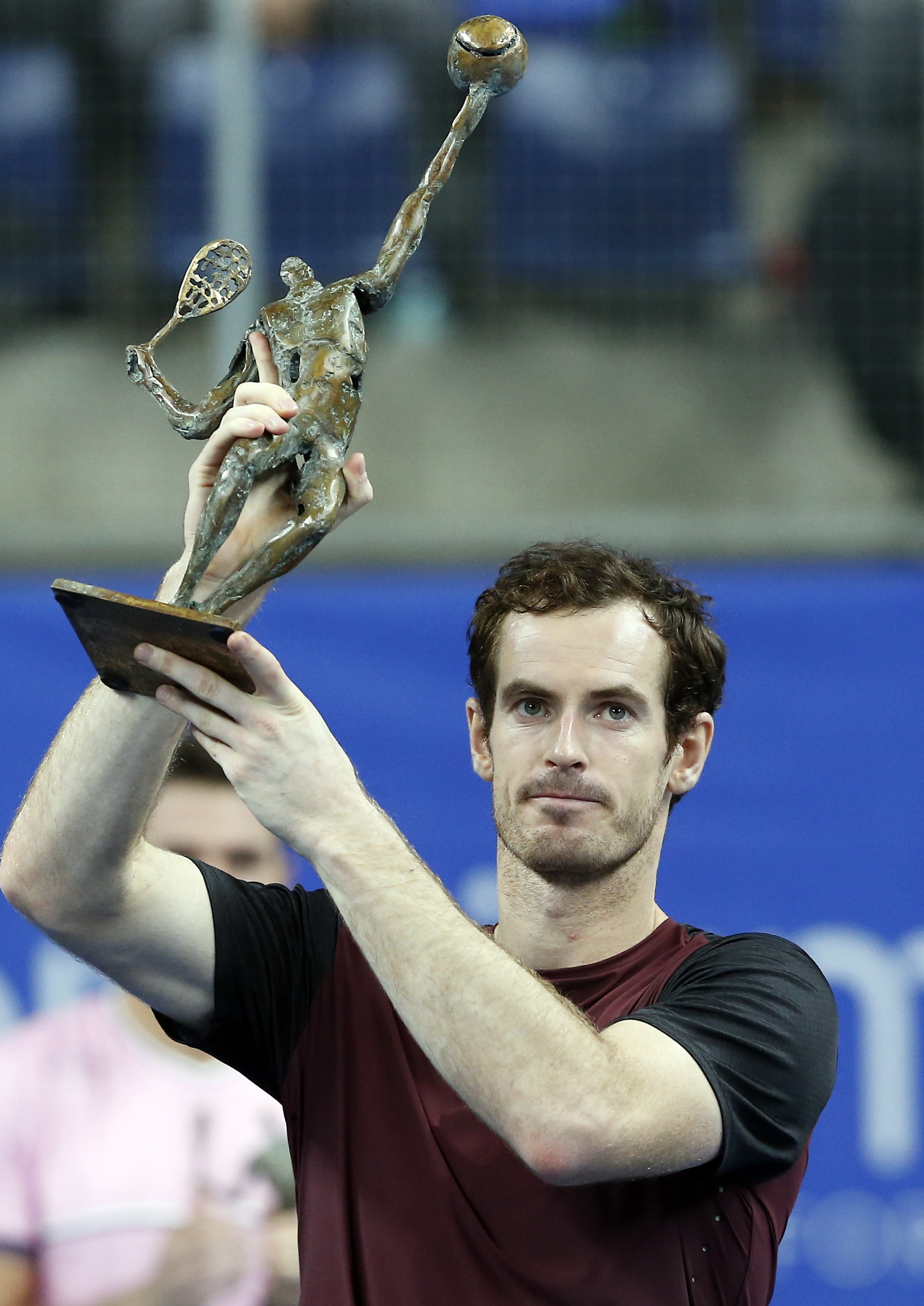 包含意大利网球队血洗日本网球队，穆雷高光表现的词条