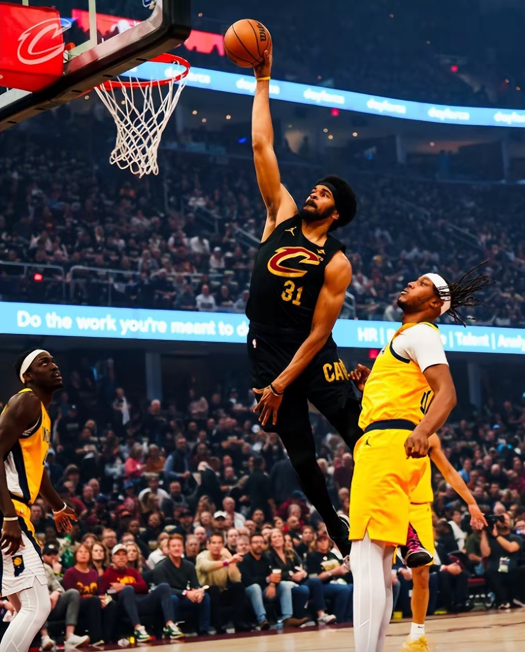 勇士绝杀雄鹿，德罗赞带队取胜