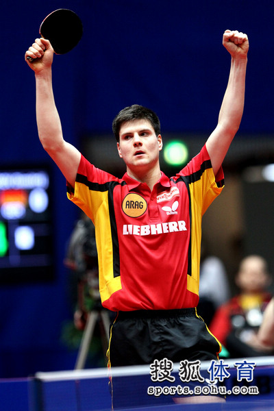 日本队轻取德国队，奥恰洛夫统治全场