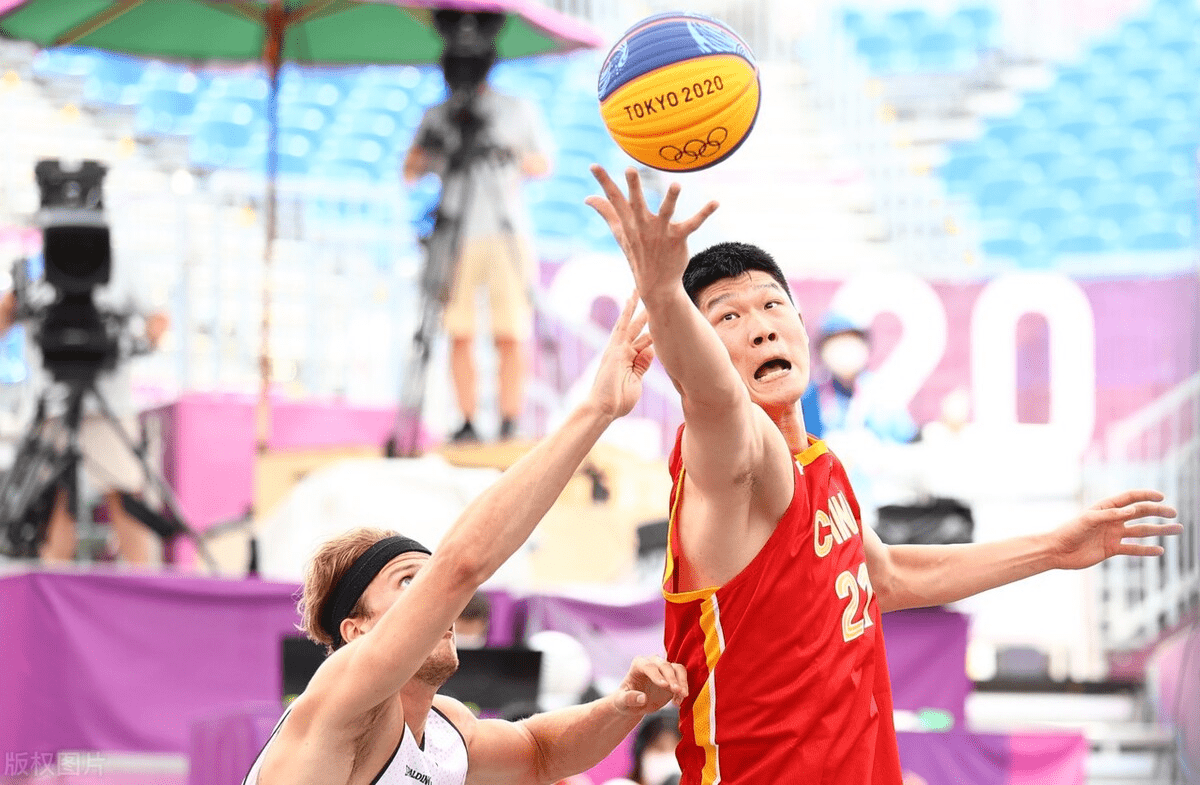 中国队绝杀法国队，黄鸭组合点燃赛场