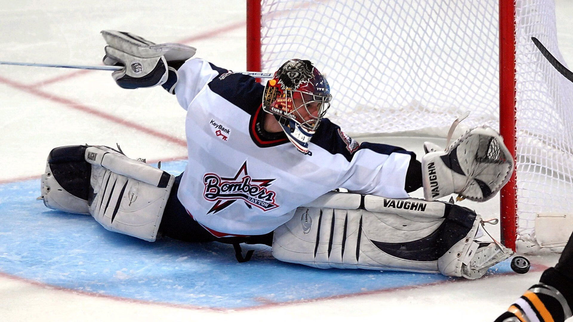 最熟悉的陌生人,乔治用沉默的绝杀告别纽约