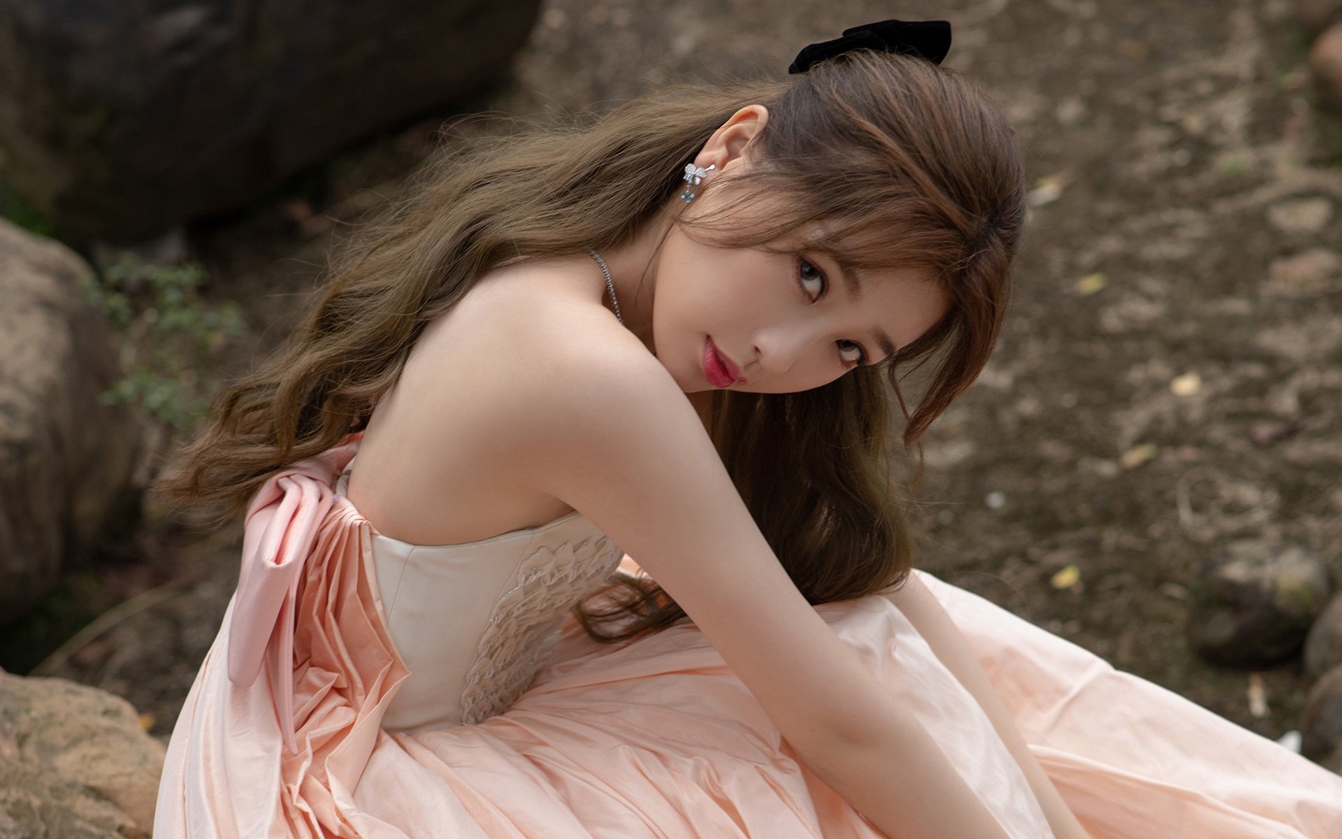 数据之外，独行侠的从容与布克的回声，体育唯一性的无声宣告