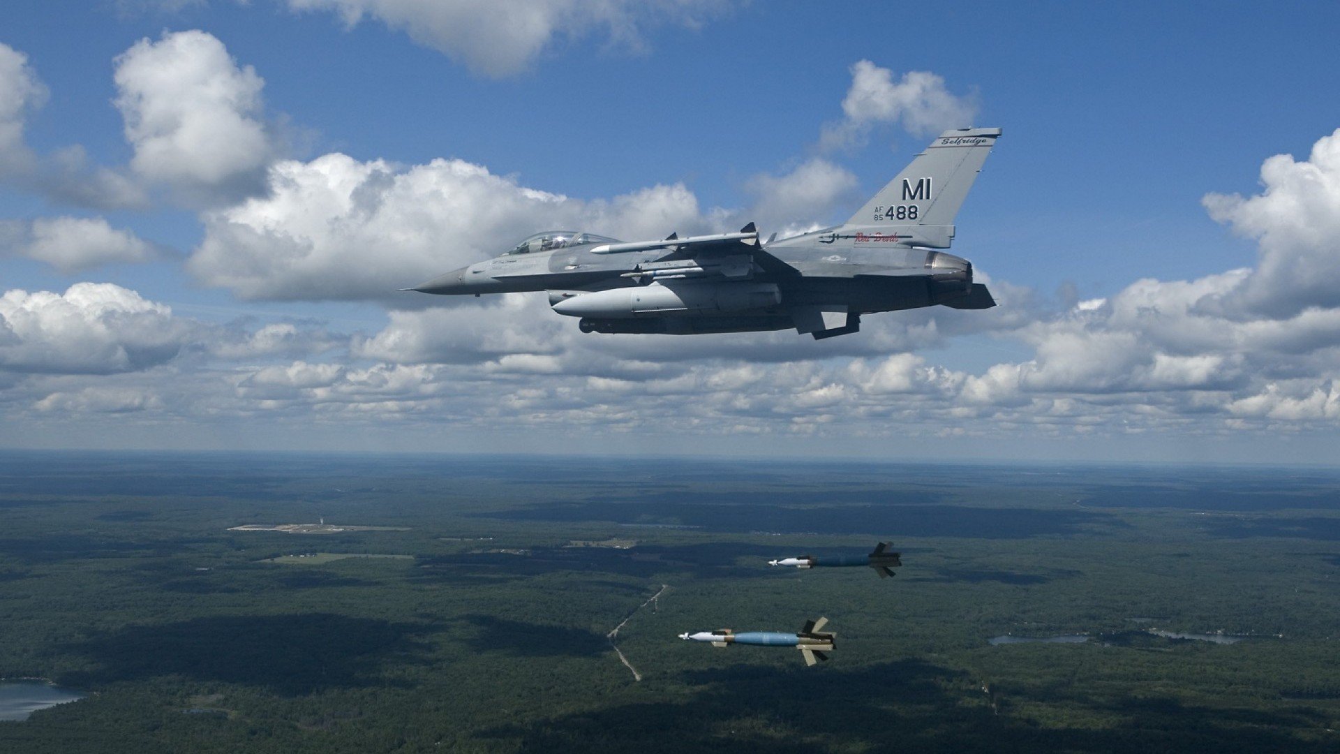 三分暴雨浇灭反击焰火，当拉文开启无解模式，老鹰强行改写步行者命运