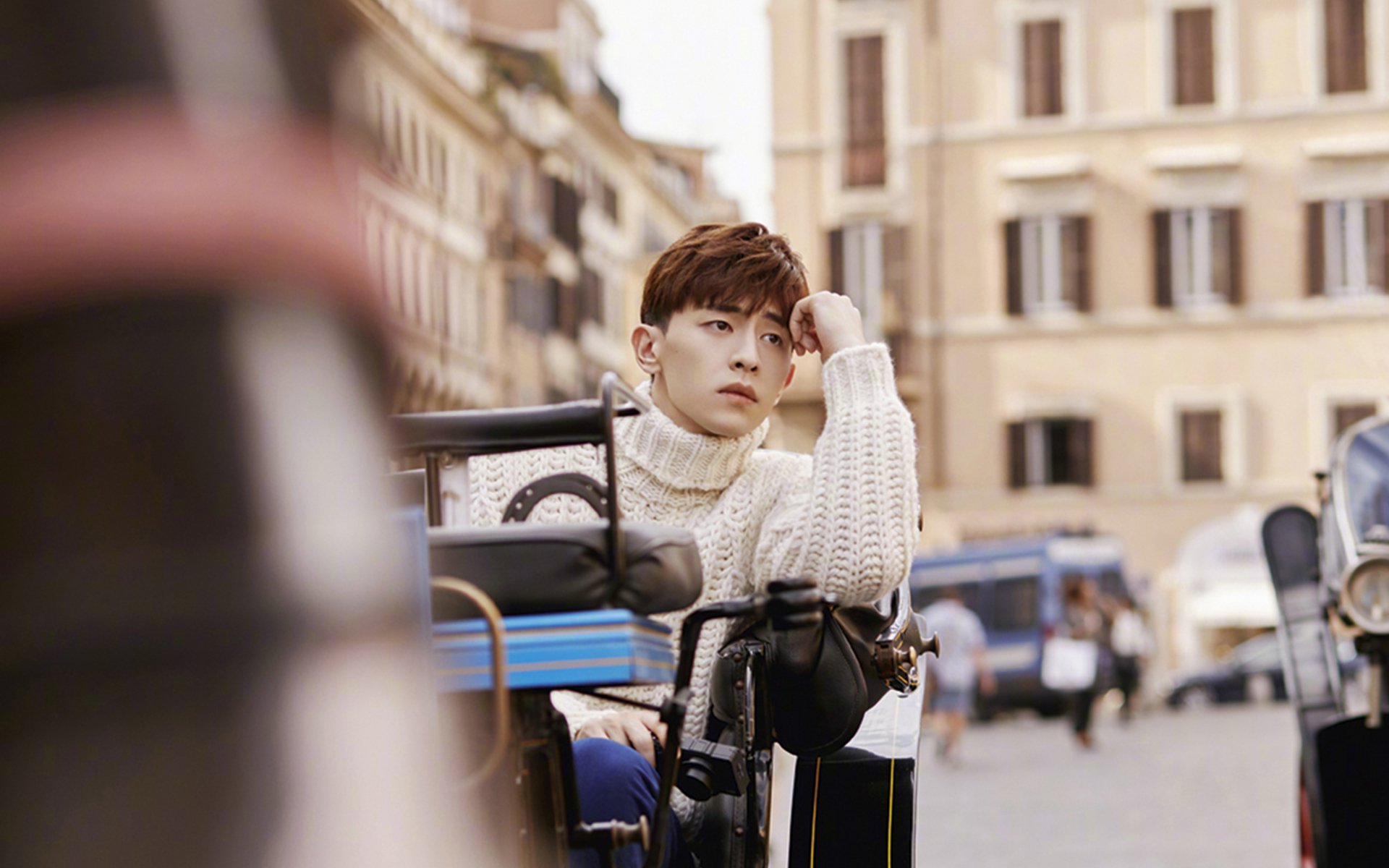 凯恩关键节点连续得分，曼联友谊赛险胜澳大利亚